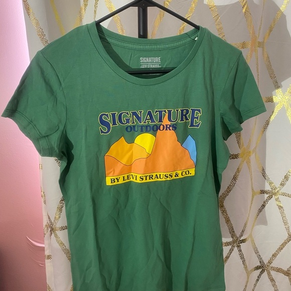 NWT Signature by Levi Strauss & Co. Gold Label Women's Short Sleeve - Picture 4 of 4